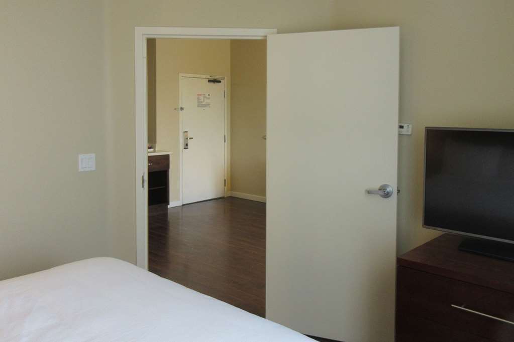 Comfort Inn & Suites Near Ontario Airport Zimmer foto